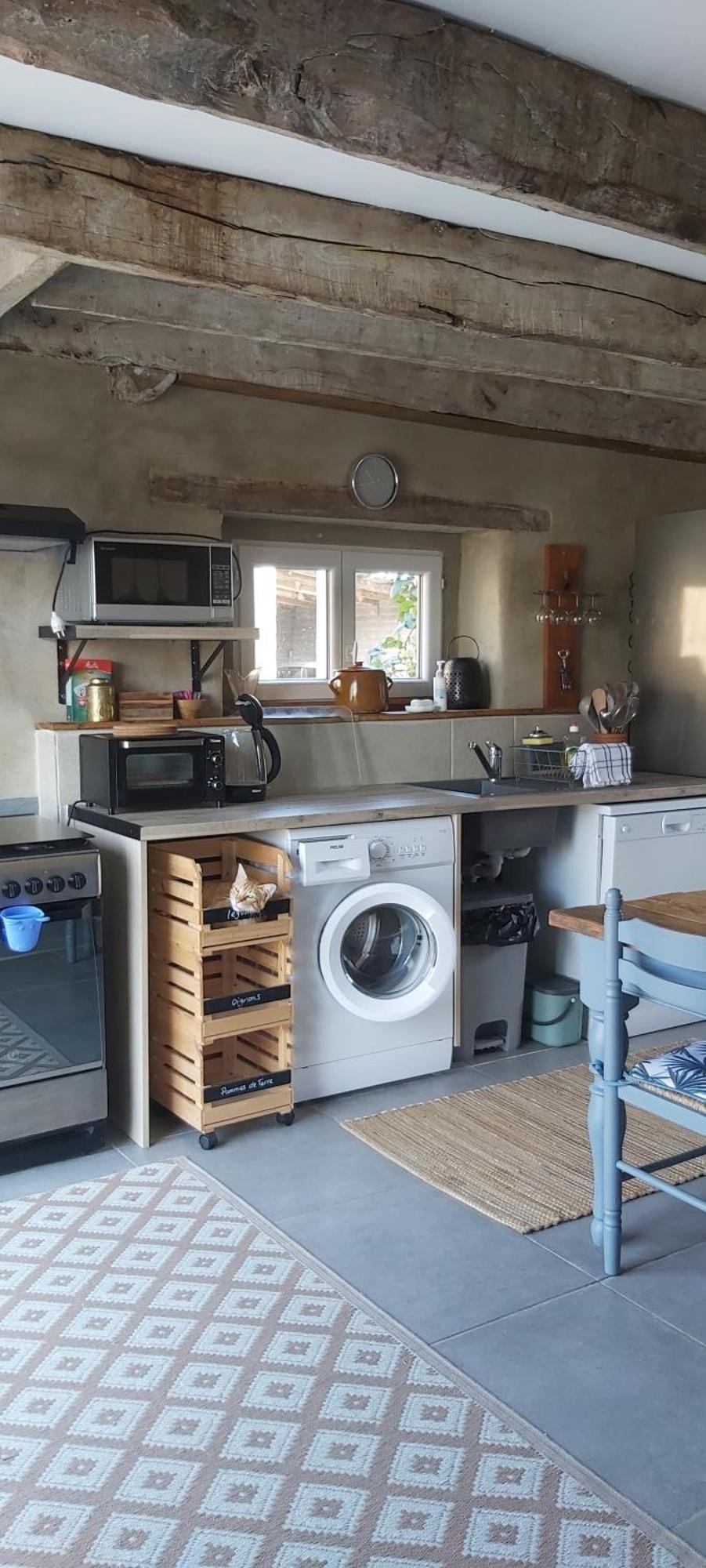 Beautiful 2 Bed With Swimming Pool Holiday home *