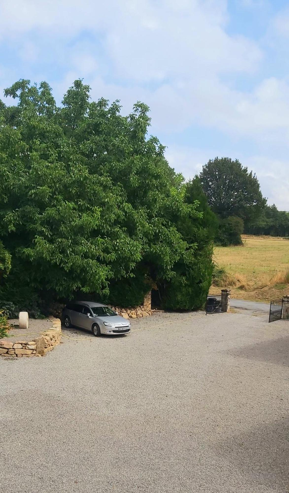 Beautiful 2 Bed With Swimming Pool * Pageas